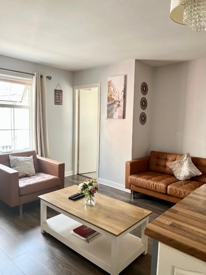 Trinity Apartments Four 1-Bedroom Apts Waterford City Centre Exteriör bild
