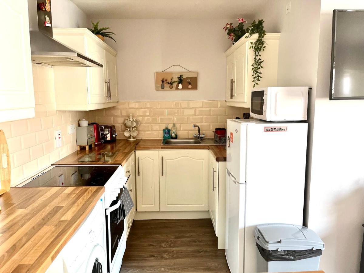 Trinity Apartments Four 1-Bedroom Apts Waterford City Centre Exteriör bild