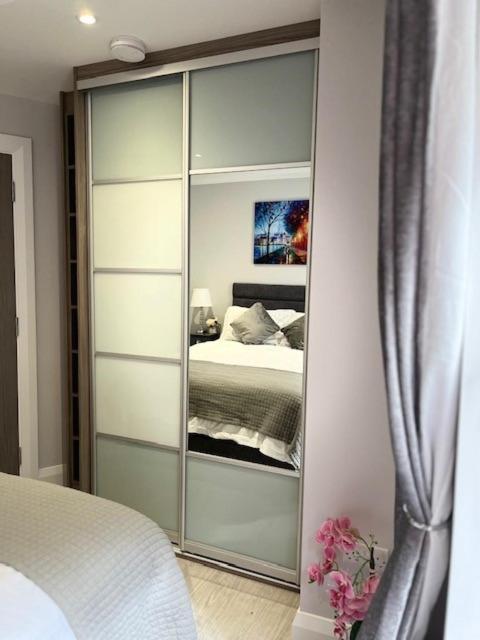 Trinity Apartments Four 1-Bedroom Apts Waterford City Centre Exteriör bild