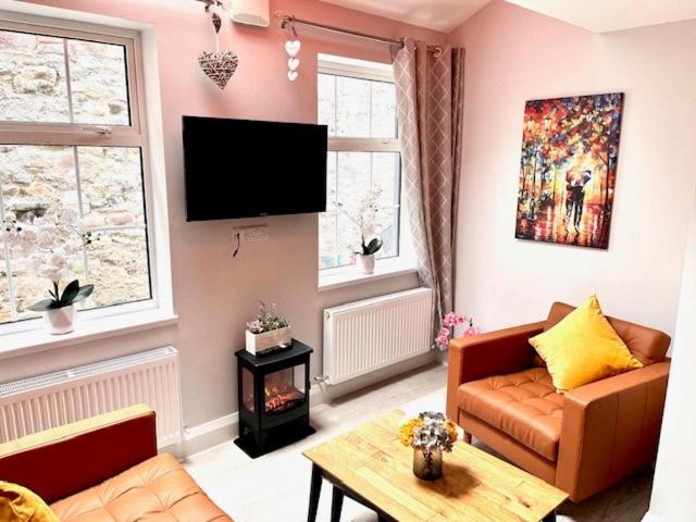 Trinity Apartments Four 1-Bedroom Apts Waterford City Centre Exteriör bild